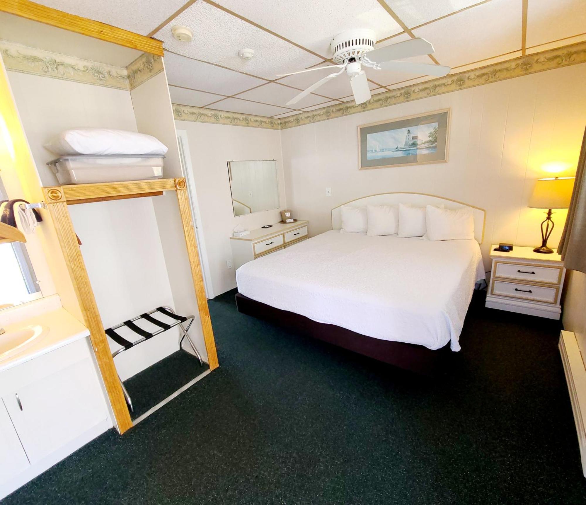 Friendship Oceanfront Suites Old Orchard Beach Exterior photo